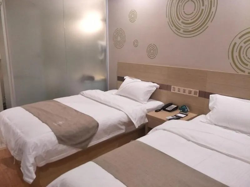 Greentree Inn Henan Shangqiu Liangyuan District Railway Station Express Hotel