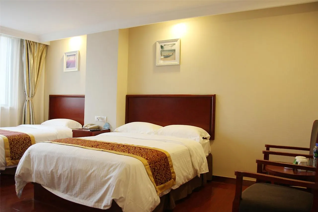 Greentree Inn Henan Shangqiu Liangyuan District Railway Station Express Hotel