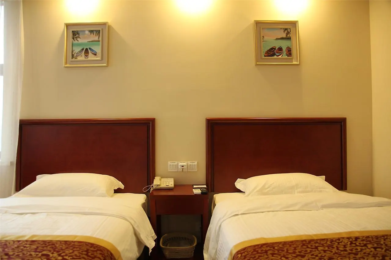 Greentree Inn Henan Shangqiu Liangyuan District Railway Station Express Hotel
