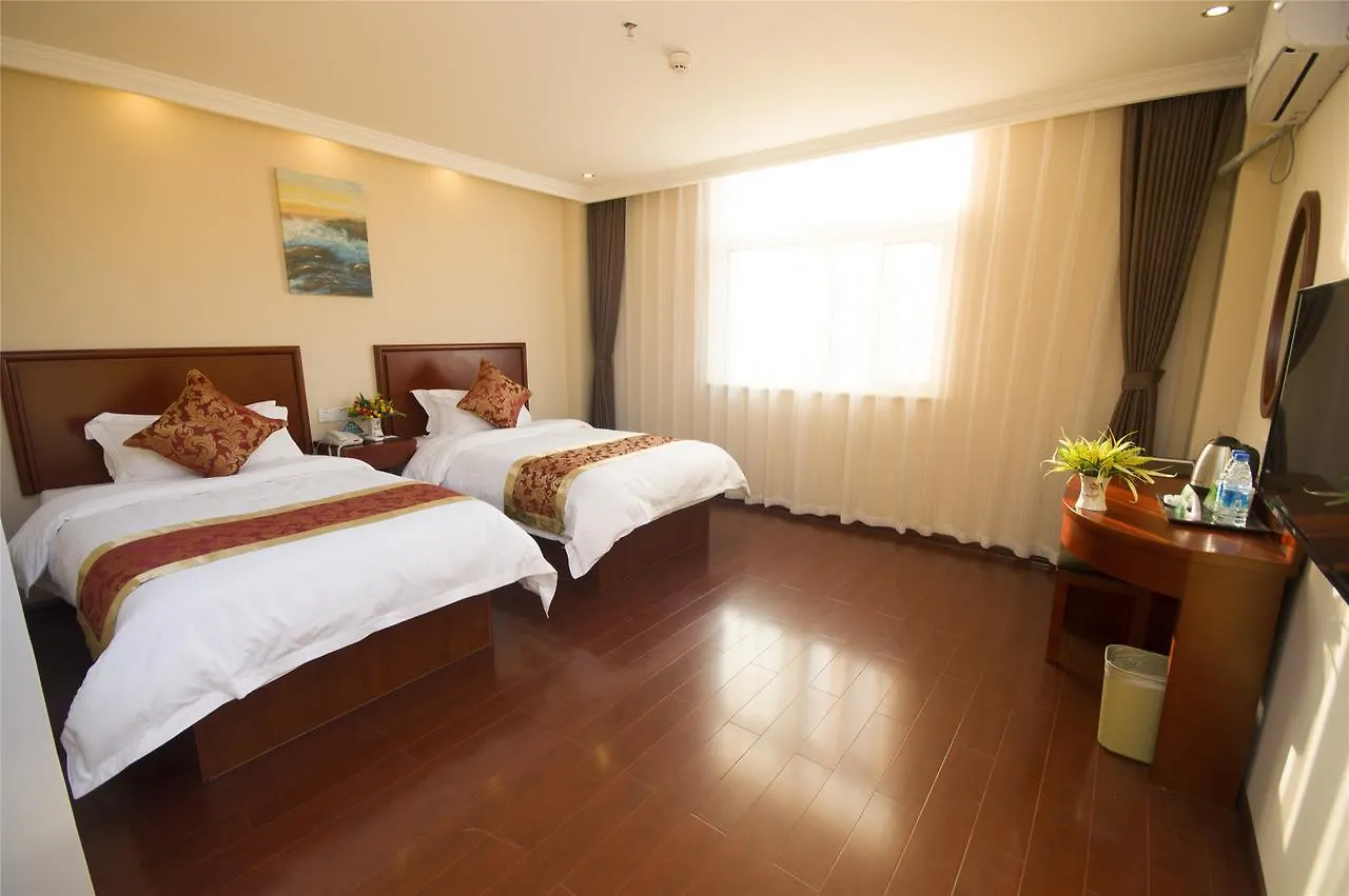 Greentree Inn Henan Shangqiu Liangyuan District Railway Station Express Hotel